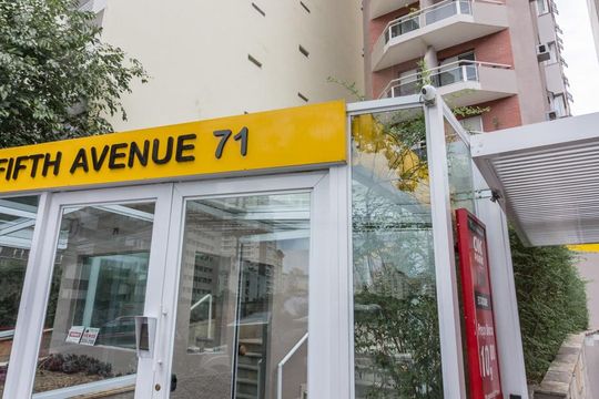 Fachada de apartamento para alugar com 1 quarto, 50m² em Consolação, São Paulo