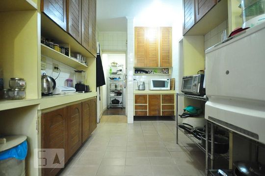 cozinha de apartamento à venda com 3 quartos, 200m² em Paraisópolis, São Paulo