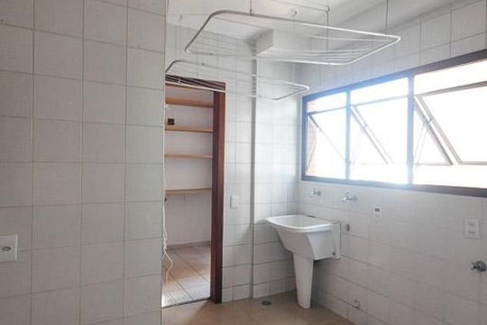 área de serviço de apartamento para alugar com 3 quartos, 141m² em Vila Mascote, São Paulo