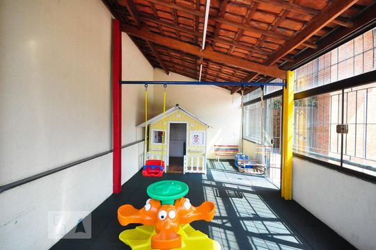 brinquedoteca de apartamento para alugar com 3 quartos, 141m² em Vila Mascote, São Paulo