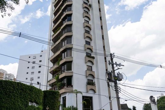 Fachada de apartamento à venda com 3 quartos, 165m² em Vila Mariana, São Paulo