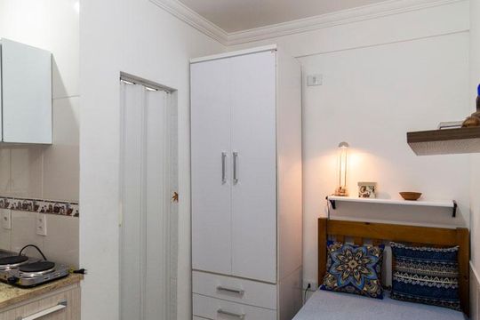 Quarto de kitnet/studio para alugar com 1 quarto, 17m² em Cidade Vargas, São Paulo