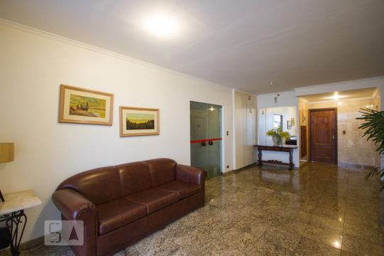 Hall Social de apartamento para alugar com 1 quarto, 30m² em Jardim das Acácias, São Paulo
