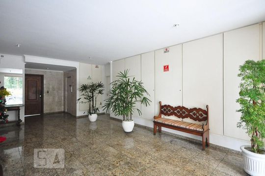 hall social de apartamento para alugar com 1 quarto, 30m² em Jardim das Acácias, São Paulo