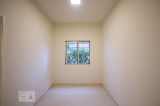 Apartamento para alugar com 1 quarto, 30m² em Jardim das Acácias, São Paulo