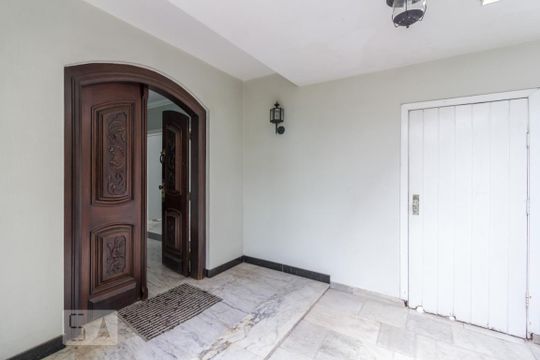 Porta da sala de casa à venda com 4 quartos, 478m² em Pacaembu, São Paulo
