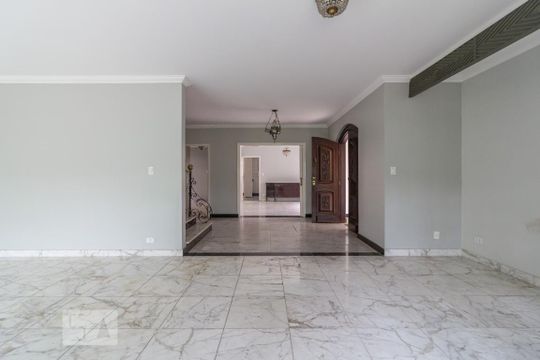 Sala de casa à venda com 4 quartos, 478m² em Pacaembu, São Paulo
