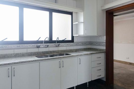 Cozinha de apartamento para alugar com 3 quartos, 220m² em Jardim São Paulo(zona Norte), São Paulo