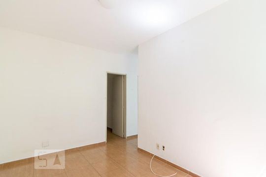 Sala de apartamento para alugar com 2 quartos, 50m² em Baeta Neves, São Bernardo do Campo