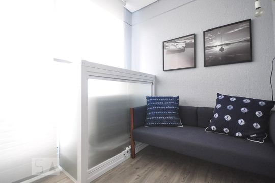 varanda de kitnet/studio para alugar com 1 quarto, 33m² em Brooklin Paulista, São Paulo