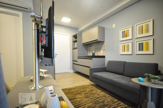sala de kitnet/studio para alugar com 1 quarto, 33m² em Brooklin Paulista, São Paulo
