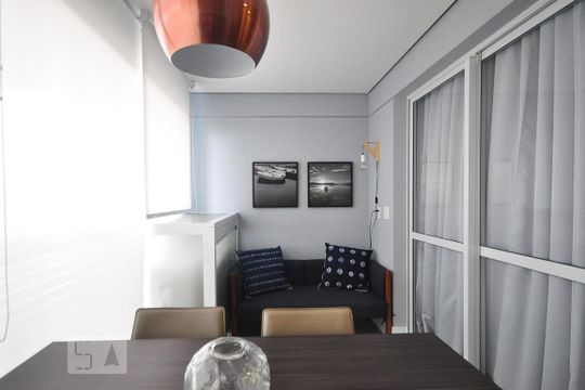 varanda de kitnet/studio para alugar com 1 quarto, 33m² em Brooklin Paulista, São Paulo