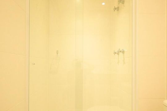 detalhe do banheiro de kitnet/studio para alugar com 1 quarto, 33m² em Brooklin Paulista, São Paulo