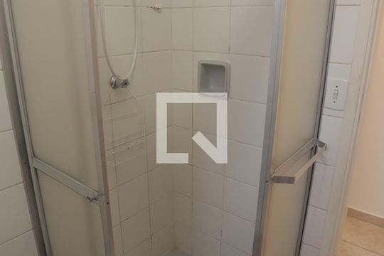 Banheiro de apartamento à venda com 1 quarto, 56m² em Jardim Paraíso, Campinas