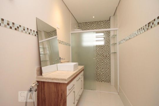 Banheiro de apartamento à venda com 2 quartos, 78m² em Vila Buarque, São Paulo