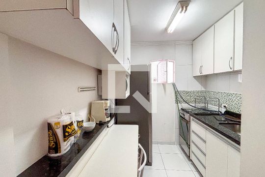 Cozinha e Área de Serviço de apartamento à venda com 2 quartos, 80m² em Jardim Paulista, São Paulo