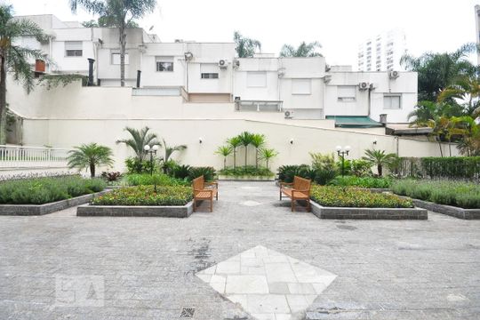 jardim de apartamento à venda com 2 quartos, 70m² em Real Parque, São Paulo