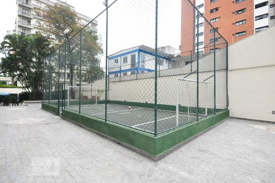 quadra de apartamento à venda com 2 quartos, 70m² em Real Parque, São Paulo