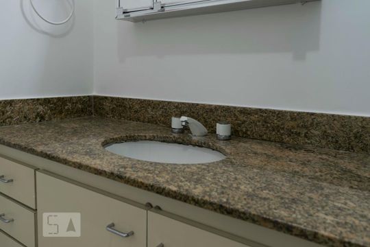 Quarto 3 - Suíte/ Banheiro (Torneira) de apartamento para alugar com 3 quartos, 133m² em Paraíso, São Paulo