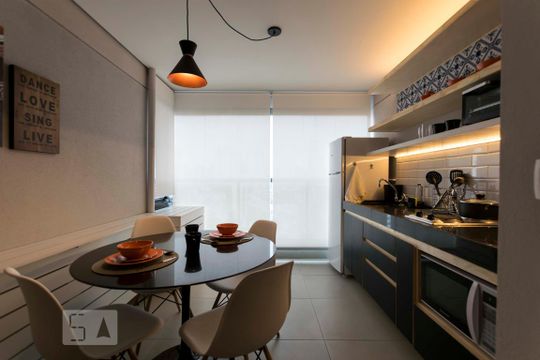Varanda Gourmet de kitnet/studio à venda com 1 quarto, 33m² em Vila Mariana, São Paulo