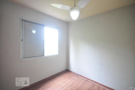 quarto 1 de apartamento à venda com 3 quartos, 70m² em Jardim Londrina, São Paulo
