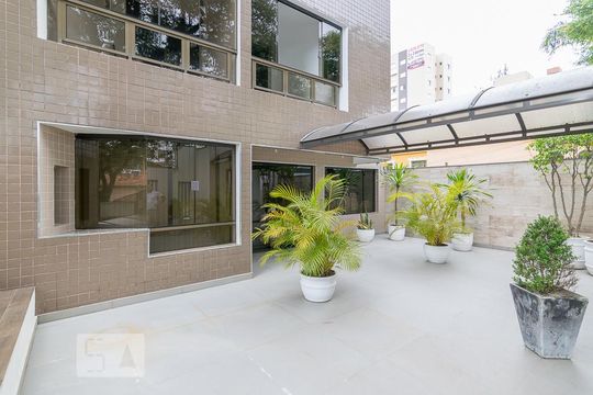 Entrada de apartamento à venda com 2 quartos, 126m² em Vila Euclides, São Bernardo do Campo