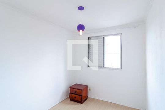 Quarto 1 de apartamento à venda com 2 quartos, 47m² em Vila Mira, São Paulo