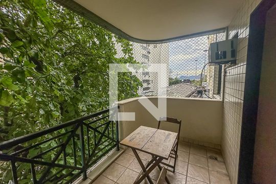 Varanda de apartamento à venda com 2 quartos, 55m² em Flamengo, Rio de Janeiro