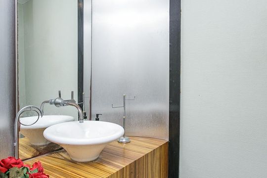 BANHEIRO de apartamento para alugar com 4 quartos, 193m² em Barra da Tijuca, Rio de Janeiro