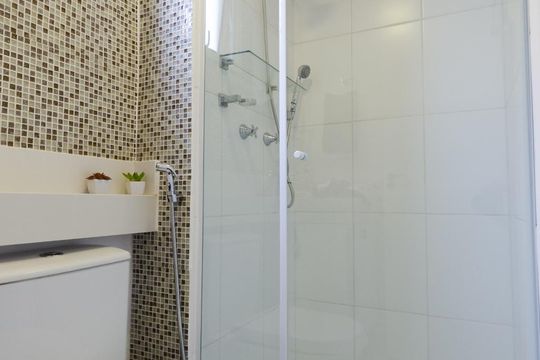Lavabo de apartamento para alugar com 3 quartos, 133m² em Mansões Santo Antônio, Campinas
