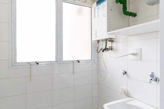 Lavanderia de apartamento à venda com 3 quartos, 63m² em Vila Paulista, São Paulo