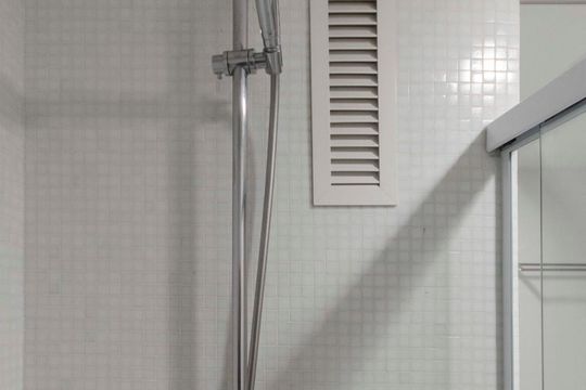 Banheiro de apartamento à venda com 2 quartos, 70m² em Vila Leopoldina, São Paulo