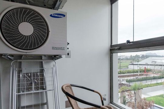 Varanda de serviço de apartamento à venda com 2 quartos, 70m² em Vila Leopoldina, São Paulo