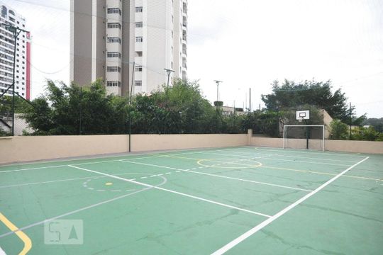 quadra de apartamento para alugar com 2 quartos, 80m² em Vila Alexandria, São Paulo