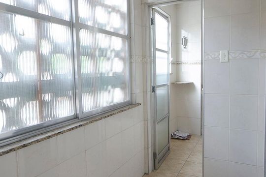 CIRCULAÇÃO de apartamento à venda com 3 quartos, 100m² em Leblon, Rio de Janeiro