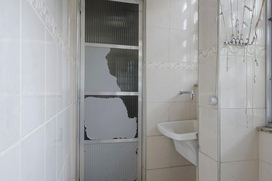 ÁREA DE SERVIÇO de apartamento à venda com 3 quartos, 100m² em Leblon, Rio de Janeiro
