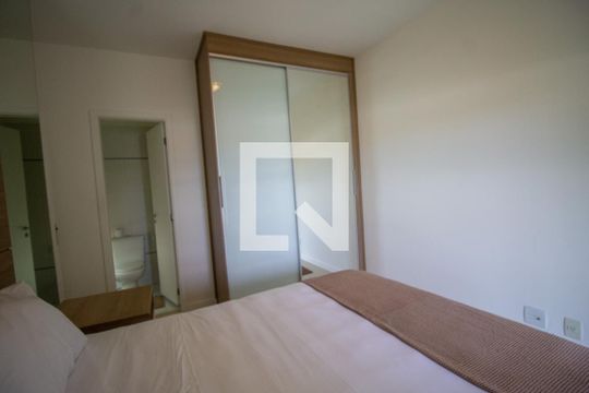 Suíte de apartamento à venda com 2 quartos, 78m² em Barra da Tijuca, Rio de Janeiro