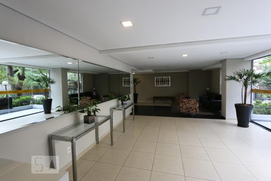 hall de apartamento para alugar com 1 quarto, 38m² em Jardim Ampliação, São Paulo