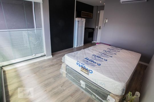 Quarto de kitnet/studio para alugar com 1 quarto, 24m² em Perdizes, São Paulo