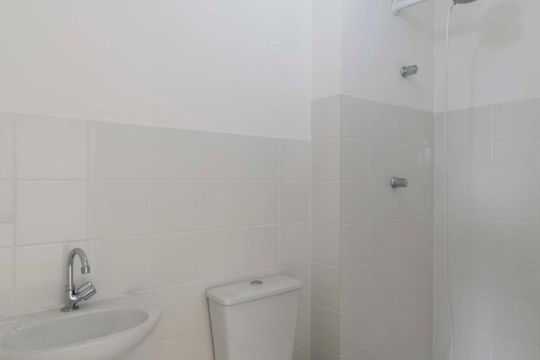 Banheiro de kitnet/studio à venda com 1 quarto, 35m² em Cambuci, São Paulo