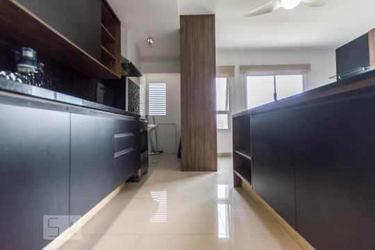 Cozinha de apartamento para alugar com 2 quartos, 62m² em Melville Empresarial Ii, Barueri