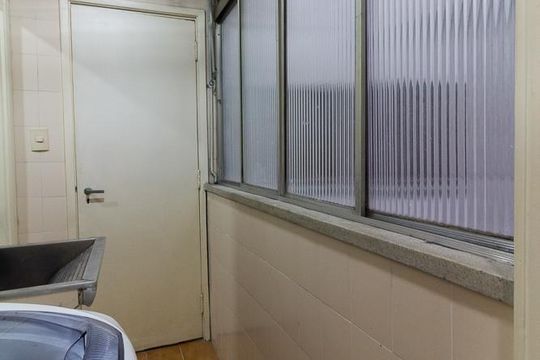 Área de serviço de apartamento para alugar com 2 quartos, 68m² em Jardim Paulista, São Paulo