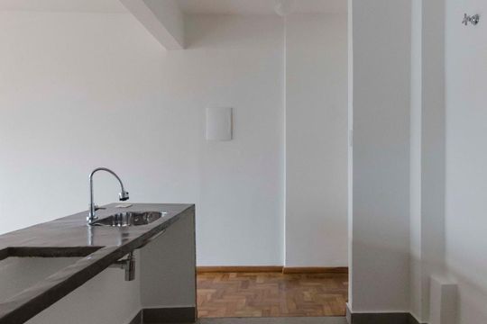 Cozinha de apartamento para alugar com 1 quarto, 40m² em Perdizes, São Paulo