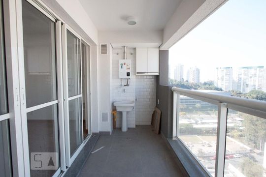 varanda/area de serviço de apartamento para alugar com 1 quarto, 40m² em Vila Andrade, São Paulo