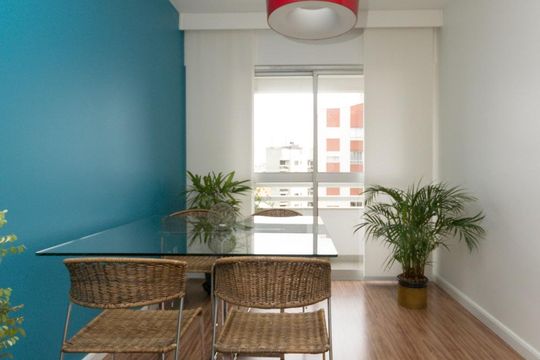 Sala de apartamento à venda com 2 quartos, 61m² em Vila Madalena, São Paulo