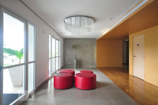 hall social de apartamento para alugar com 2 quartos, 61m² em Vila Andrade, São Paulo