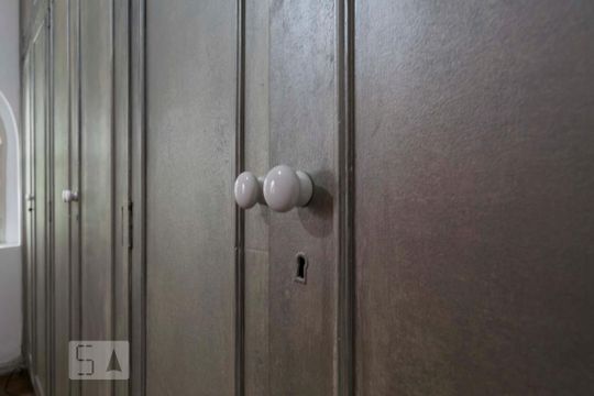 2o. Andar - Quarto 1 (Armários) de casa para alugar com 4 quartos, 180m² em Vila Mariana, São Paulo