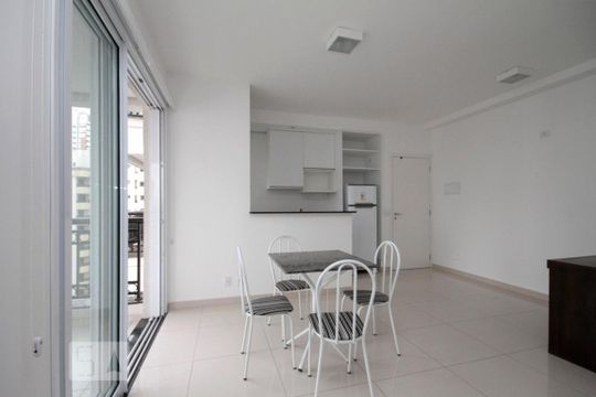 Studio de kitnet/studio para alugar com 1 quarto, 40m² em Vila Regente Feijó, São Paulo