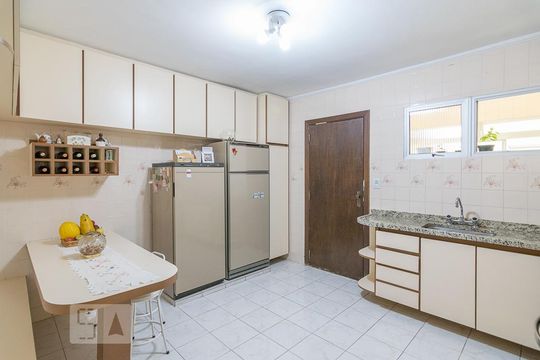 Cozinha de apartamento à venda com 3 quartos, 125m² em Santa Paula, São Caetano do Sul