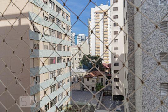 Vista do quarto 1 de apartamento para alugar com 2 quartos, 54m² em Consolação, São Paulo
